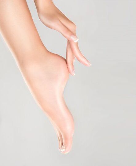 fungus-free foot skin
