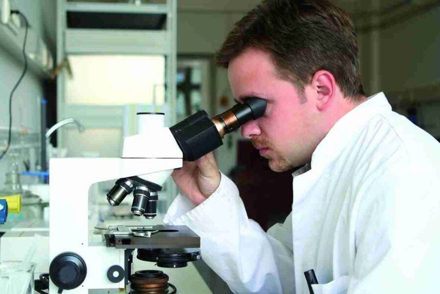 laboratory diagnosis of nail fungus